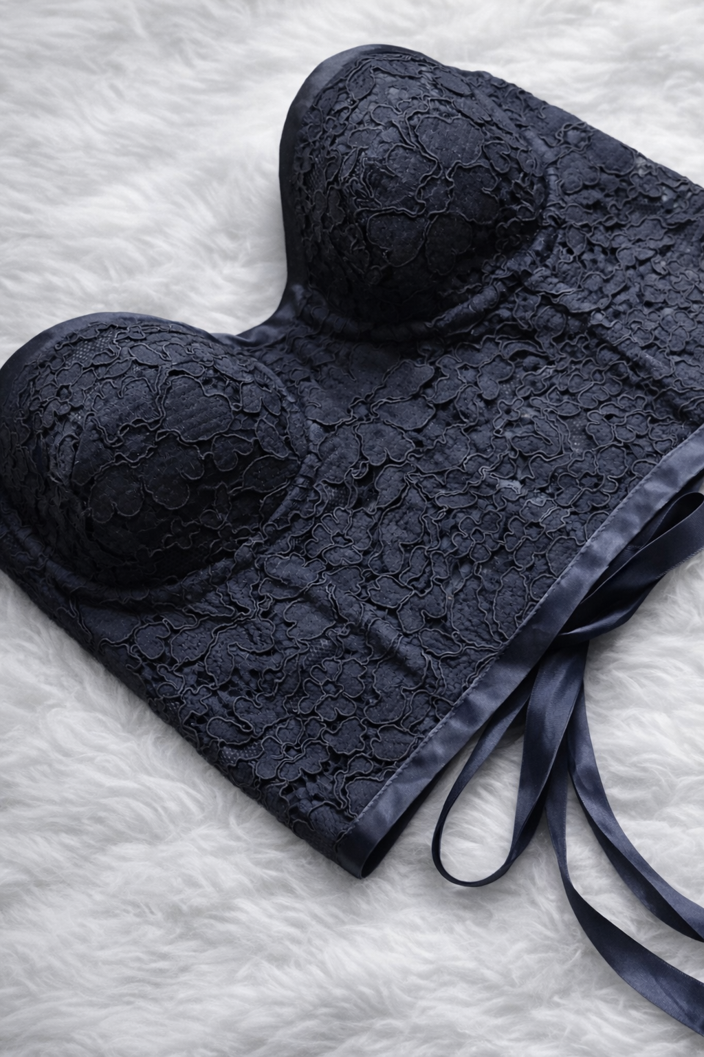 CORSETTERIA MODERNA - ARTE E TECNICA DEL CORPO PERFETTO